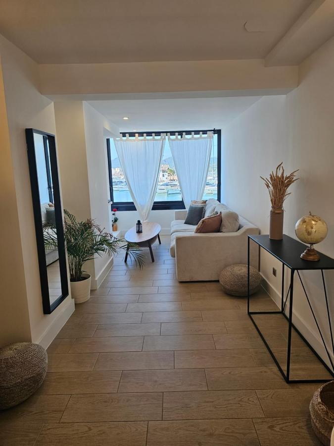 Tres Grand Deux Pieces Marines De Cogolin Apartamento Exterior foto